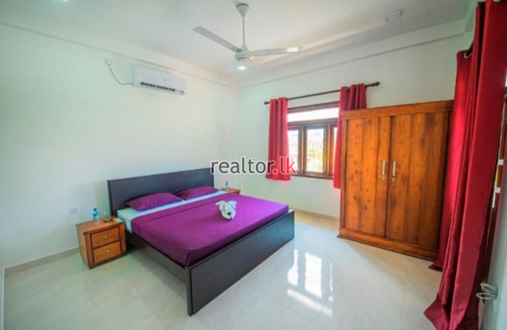 Villa For Sale At Uragaha Rd Kosgoda