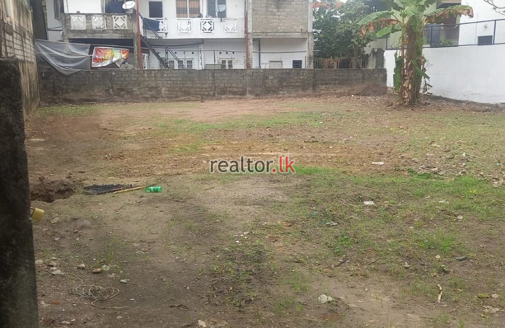 Land For Sale At Wattala