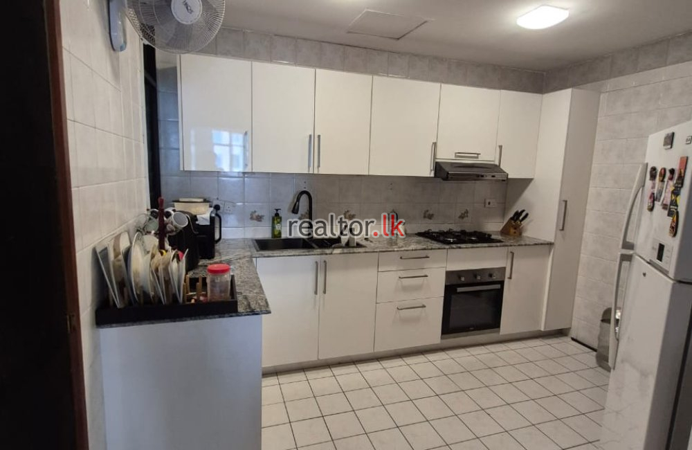Four Bed For Sale In Royal Park Condominium