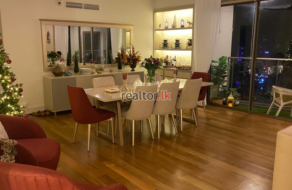 Three Bed For Rent In Empire Residencies