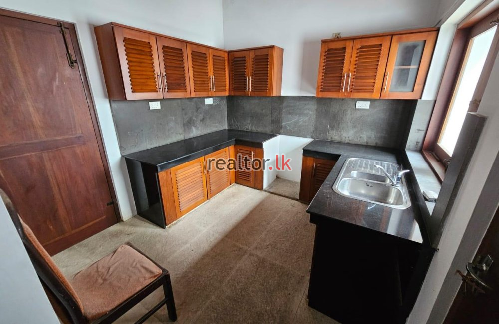 House For Rent In Guildford Crescent Colombo 07