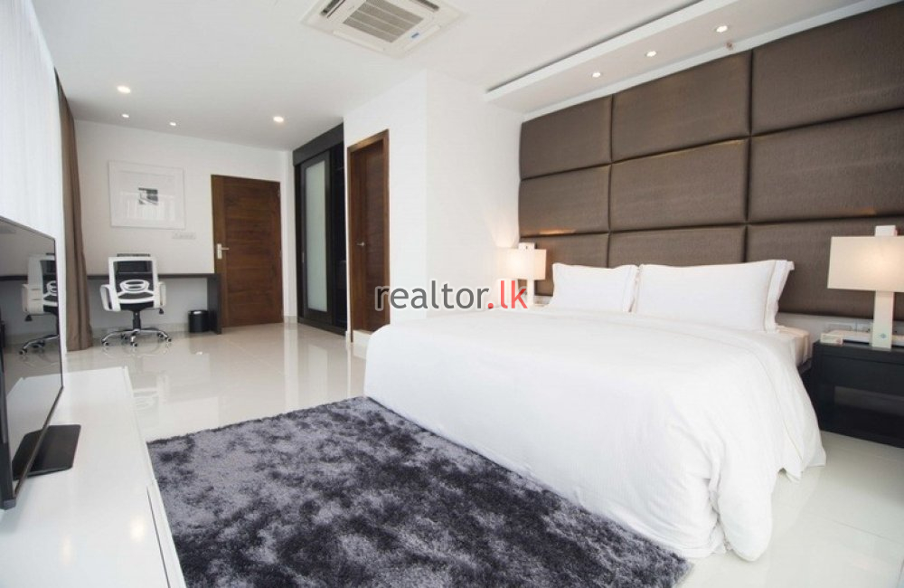 Furnished Four Bed At Platinum One Kollupitiya