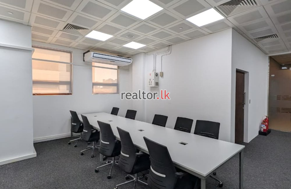 100 Seats Furnished Office Space in Colombo 4