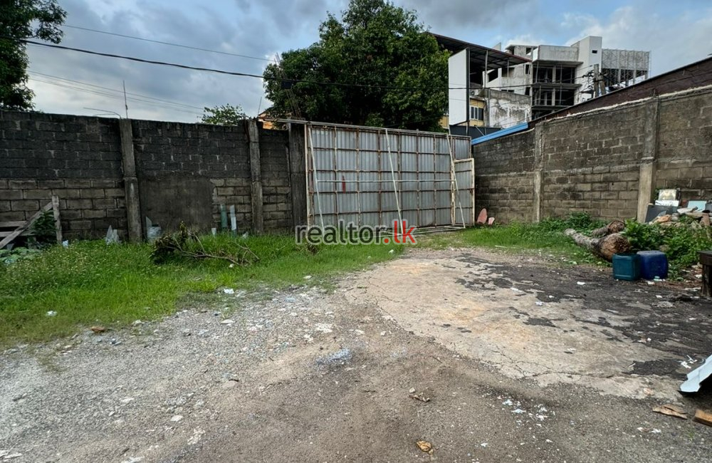 Warehouse For Sale At Dutugemunu Mw Peliyagoda