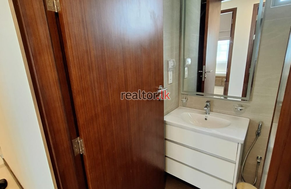 Three Bed For Rent At Tri-Zen Apartments Colombo