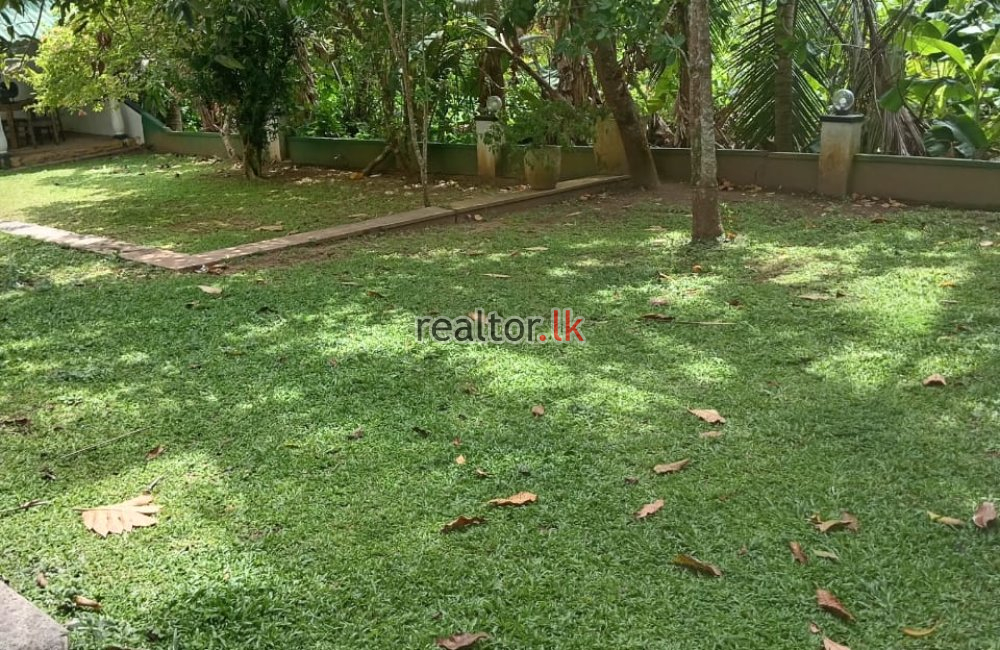 Hotel For Sale At Dalawella Unawatuna