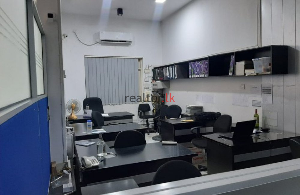 Office Space At Facing Nawala Road