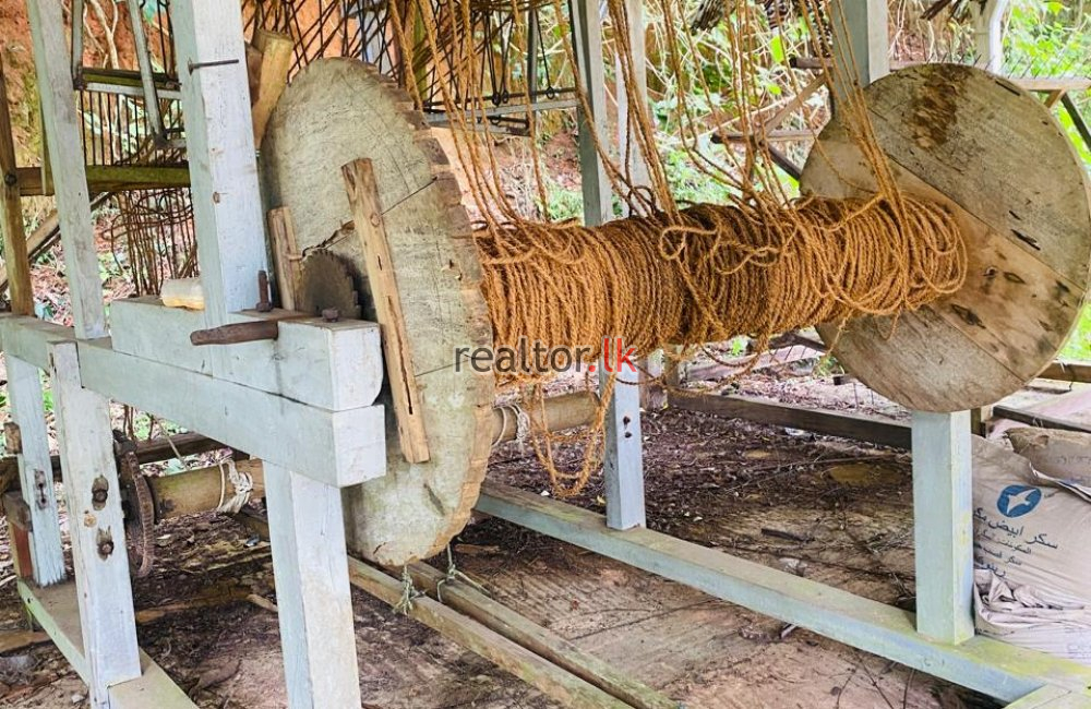 Coir Mill Factory & House For Sale In Beliatta