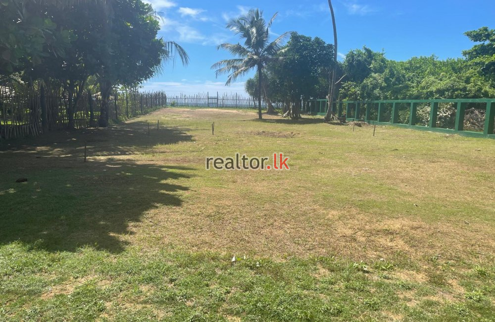 Beach Facing Land For Sale At Karawegoda Rathgama