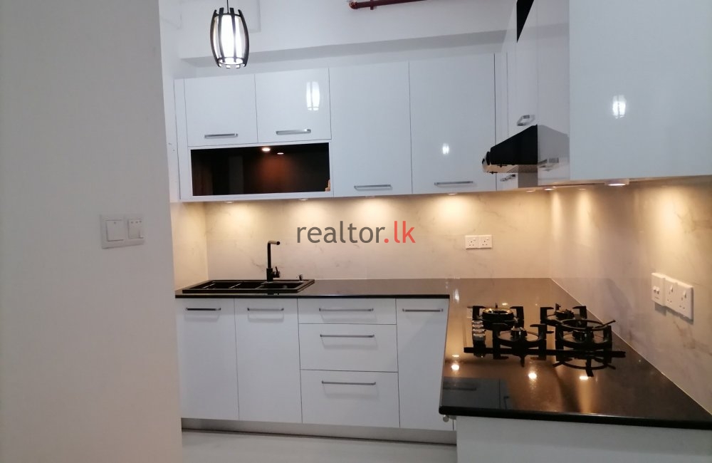Ovel View Three Bed For Rent