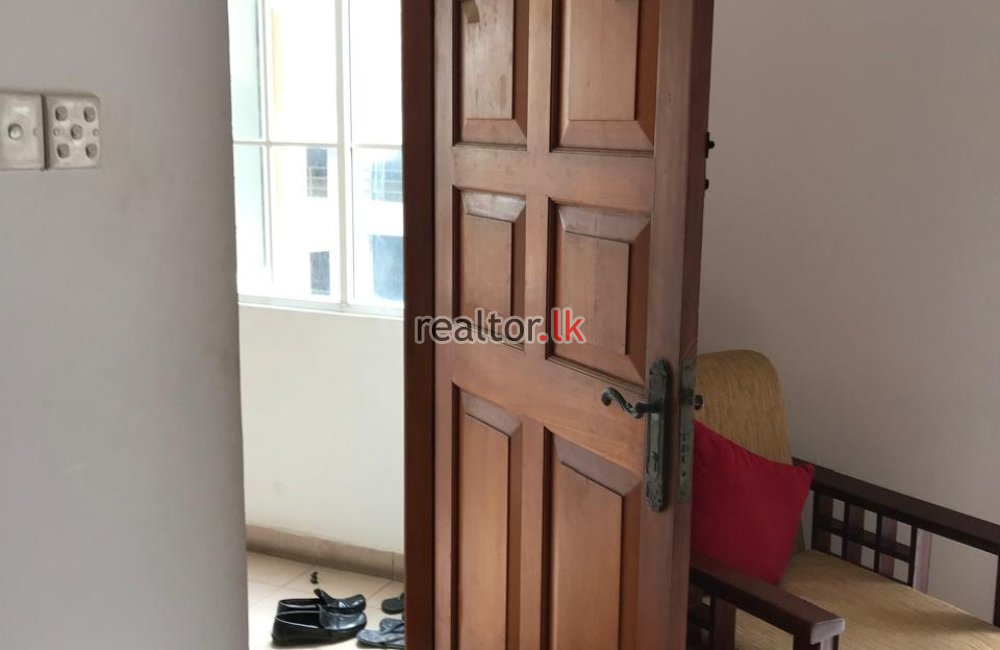 Three Bed Apartment For Sale In Colombo 03