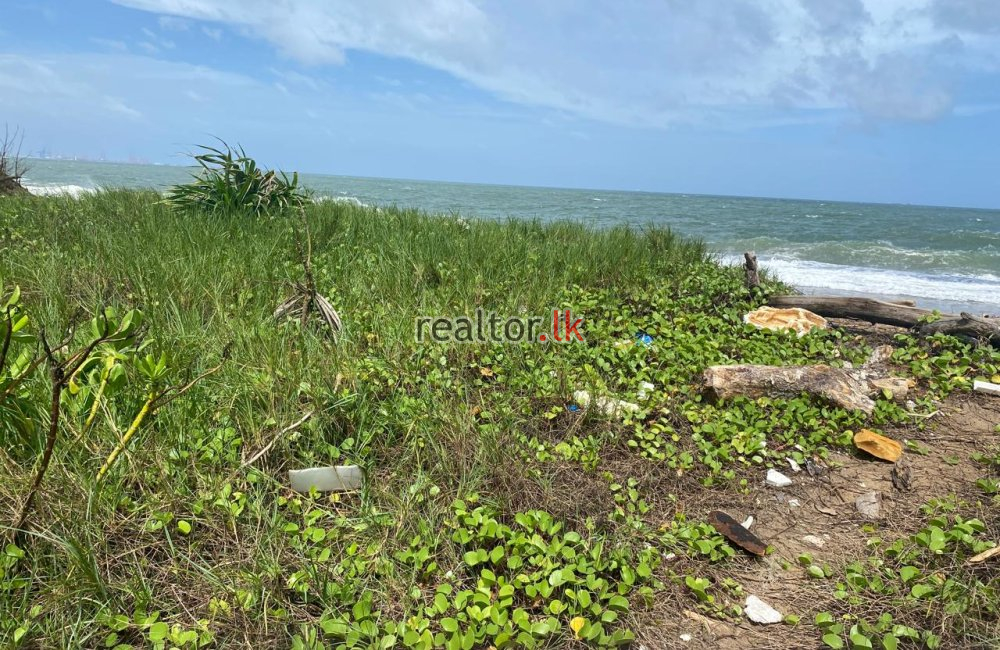 Beach Land For Sale At Uswetakeiyawa