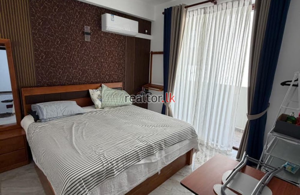 24 Bedrooms New Building for Rent