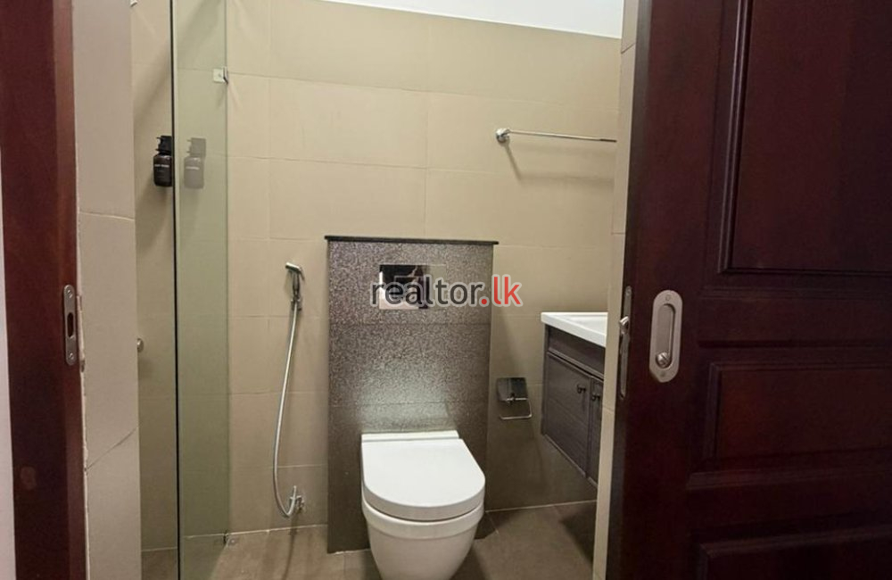 Five Bed Duplex For Rent At Landmark Building