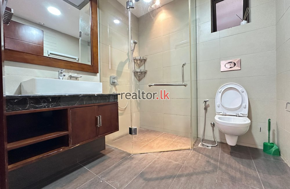 Luxury Spacious Apartment For Sale In Colombo 03