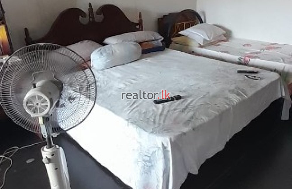 Guest House For Sale In Swastika Garden Road