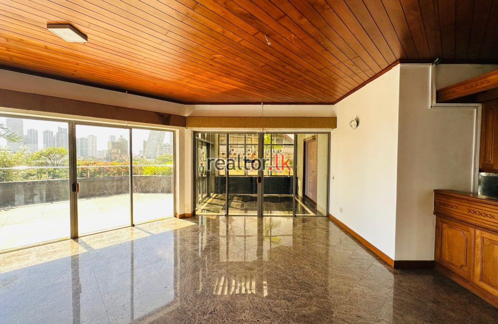 Higher Floor Office Space For Rent In Colombo 02