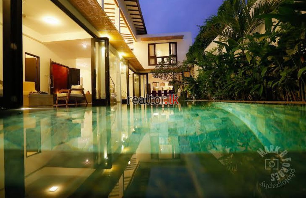 Luxury House For Rent In Polhengoda Rd Colombo 05