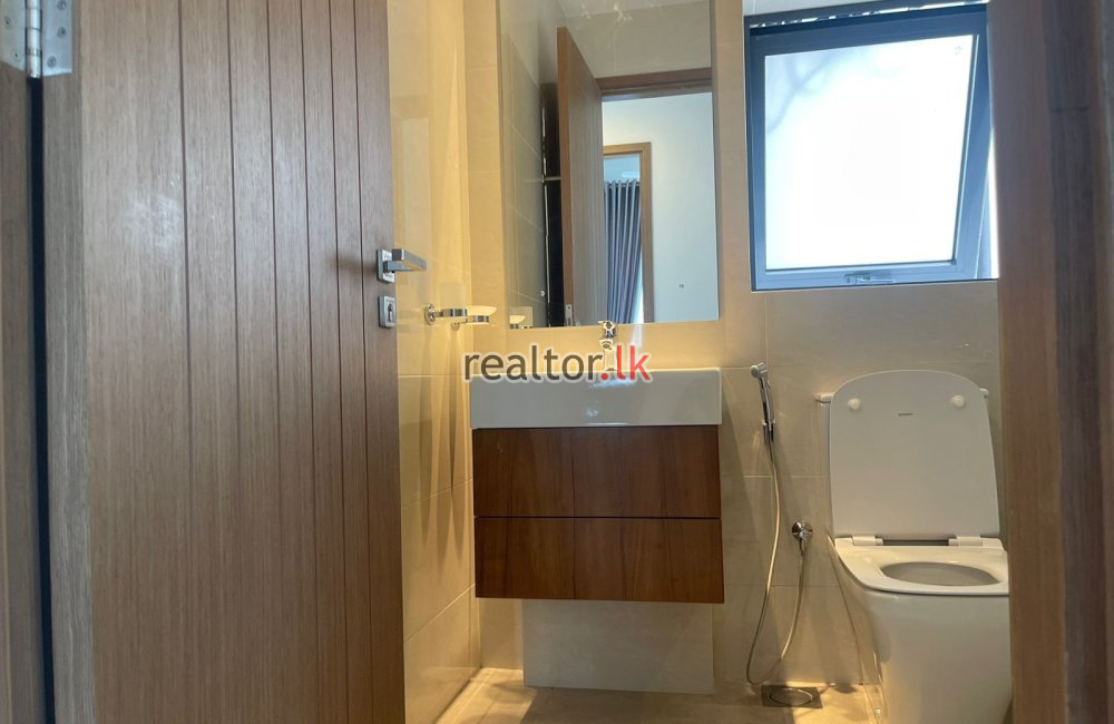 Three Bed For Rent Capitol Twin Peaks Colombo 02