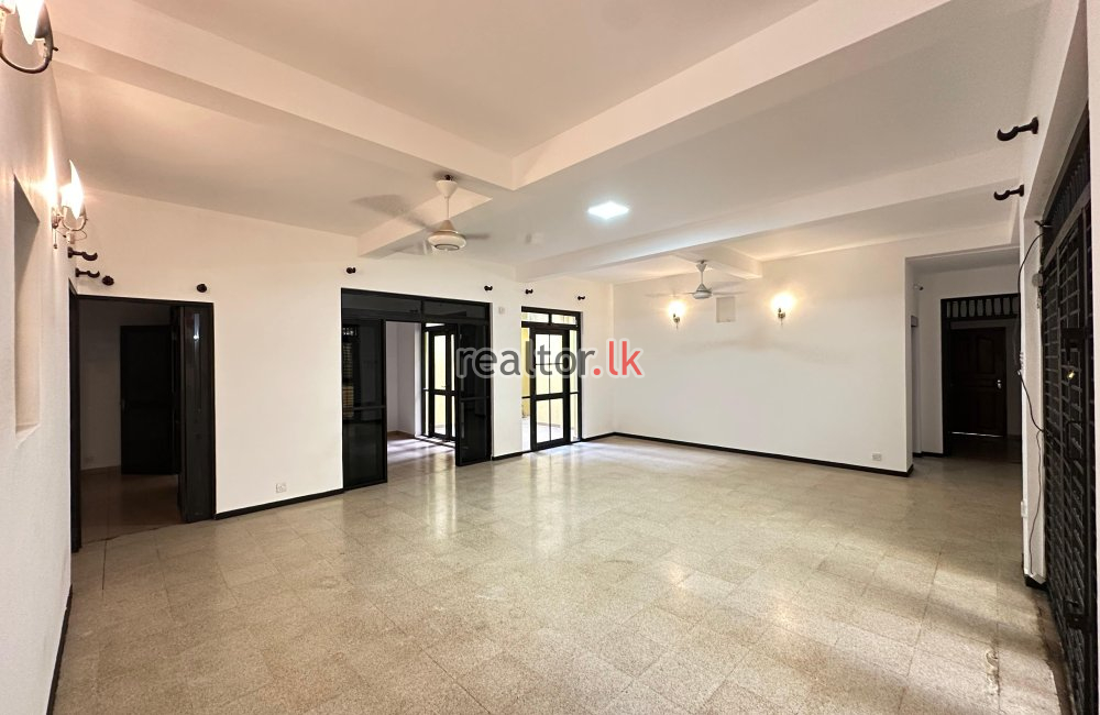 House For Sale In Charlemont Rd Colombo 06