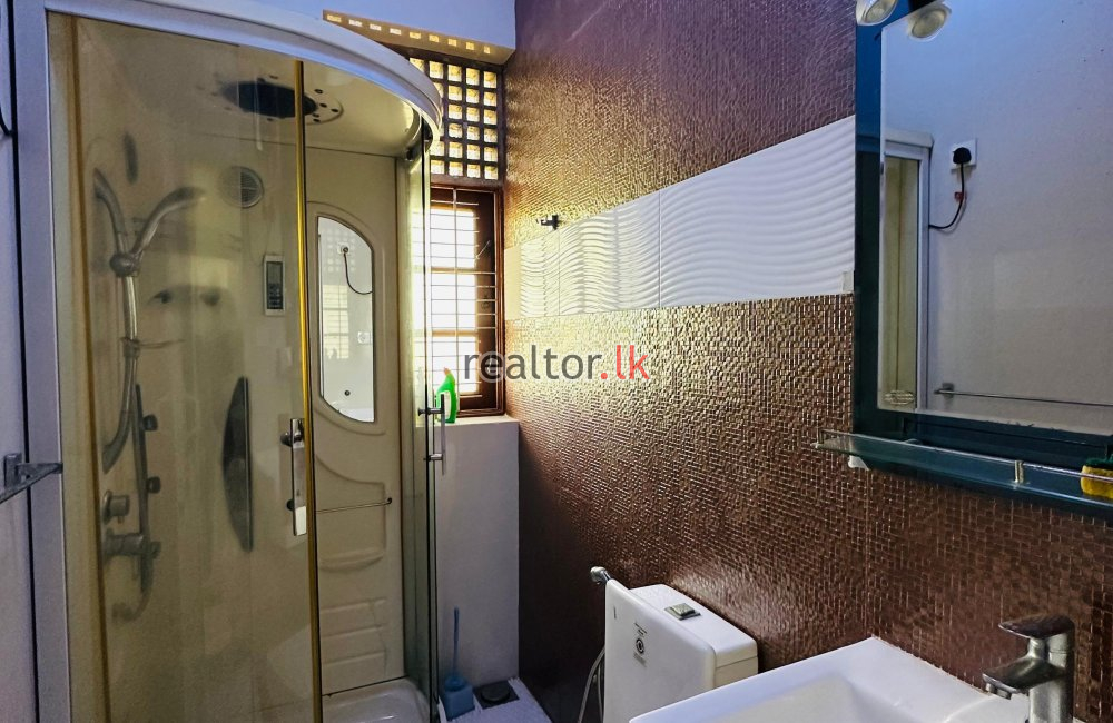 Two Storied House For Sale In Ratmalana