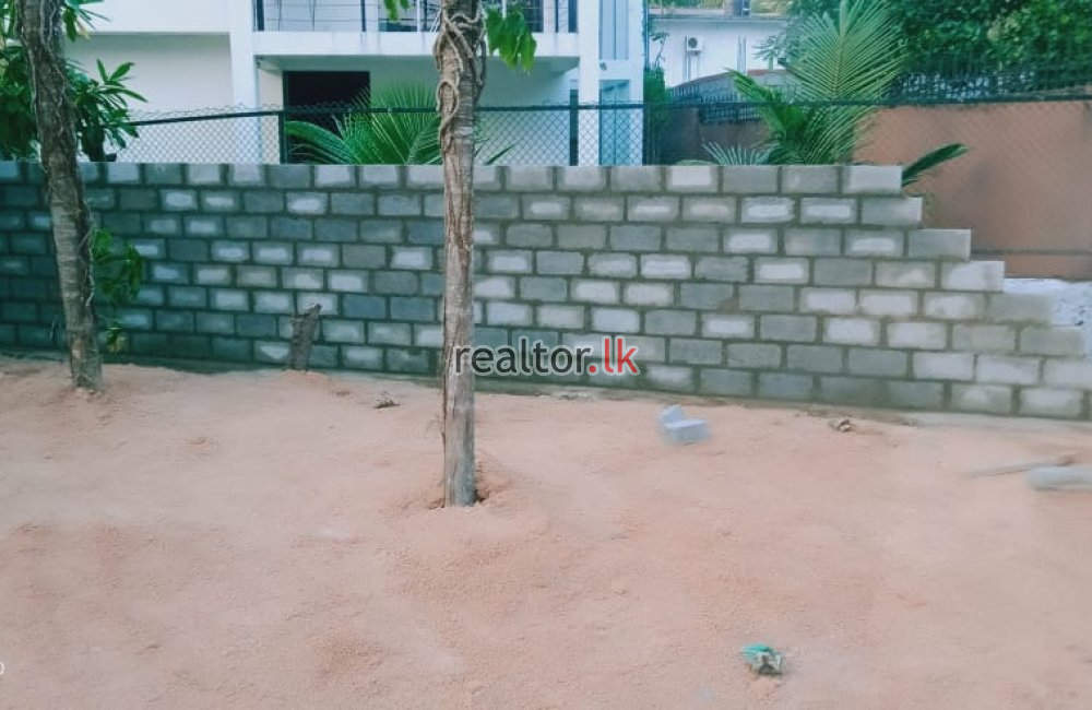 Land For Sale In Nugadeniya Kandy