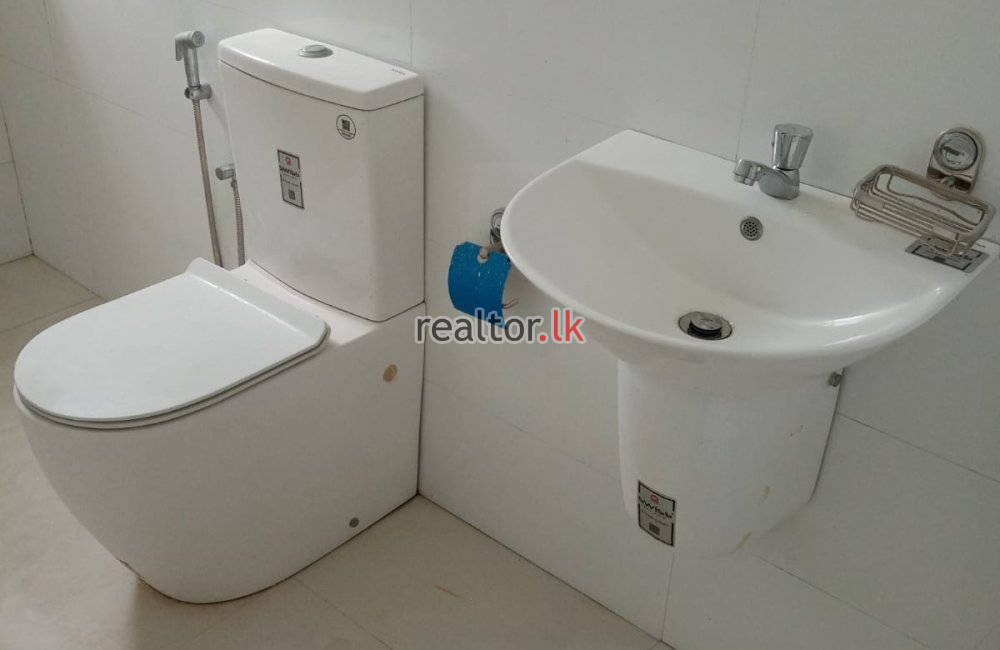 Office Space At Aluthmawatha Rd Colombo 15