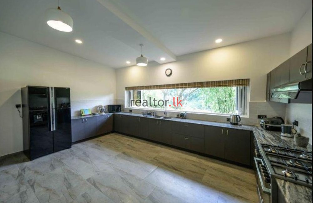 Waterfront Villa For Sale At Hatton Rd Gomaduwa