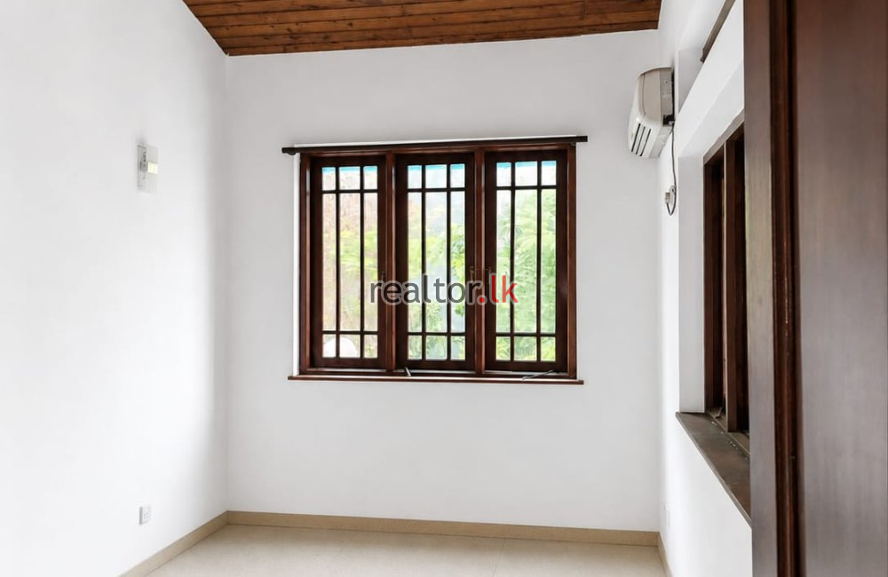 Apartment for rent in colombo 3