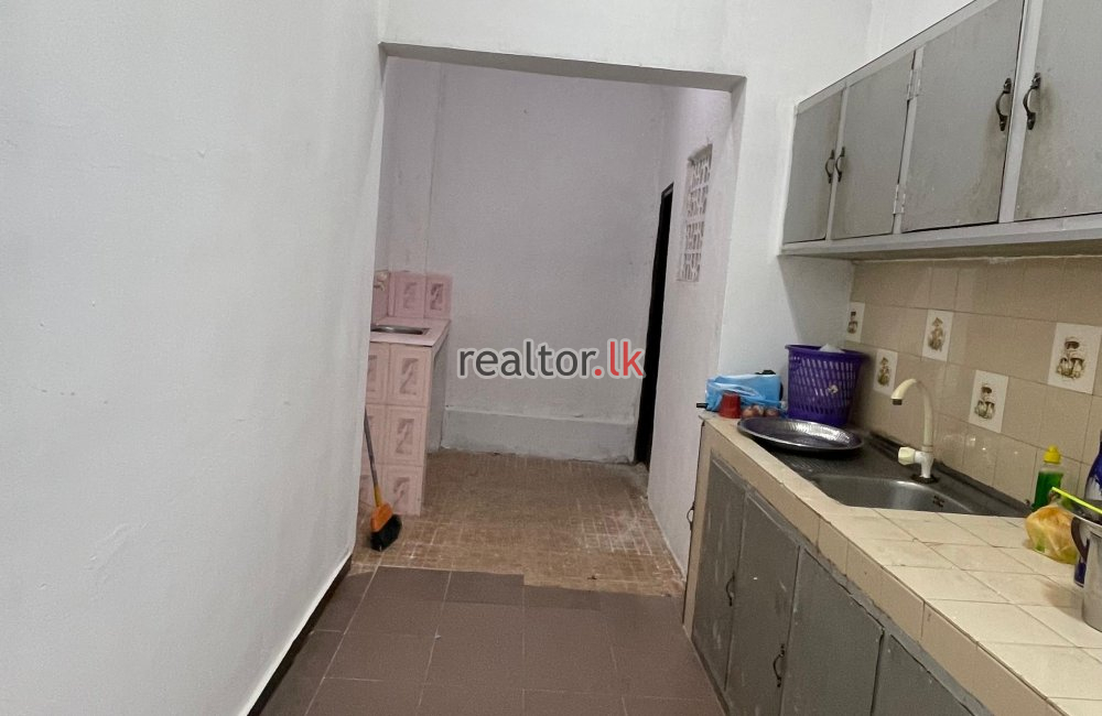 Storage Space For Rent In Sri Saranankara Road