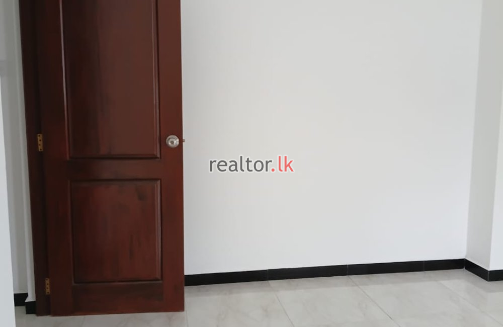 Three Bed In Rainbow Residencies Maharagama