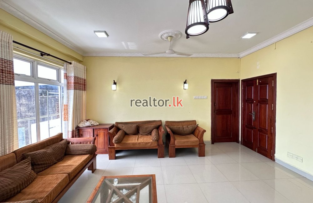 Four Bed Apartment For Rent In Colombo 04