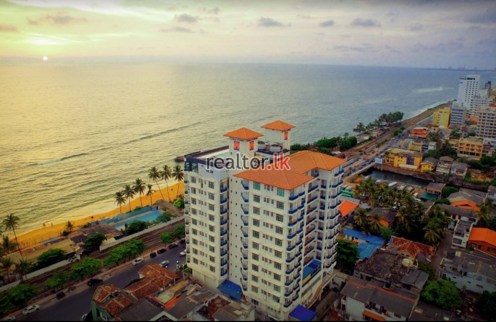 Apartment for Rent in Global Towers Colombo 6