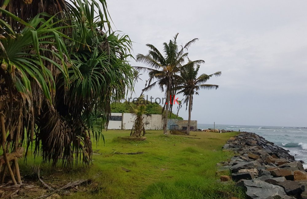 Ahangama Beach Front Land For Sale