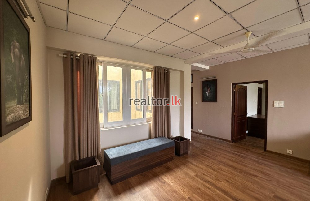 2 Bedroom Apartment For Sale In Colombo 07