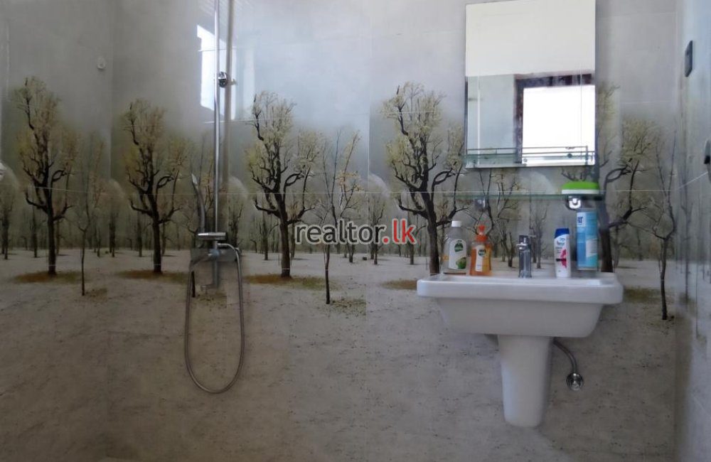 4 Bed Luxury Apartment For Sale In Wellawatta