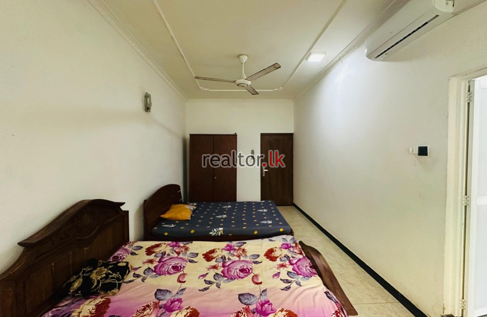 Two Storied House For Sale In Colombo 04