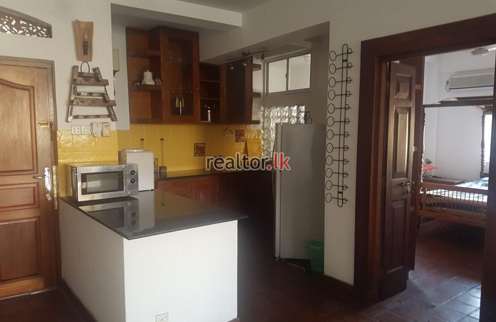 Spacious Two Bed Apartment For Sale In Colombo 03
