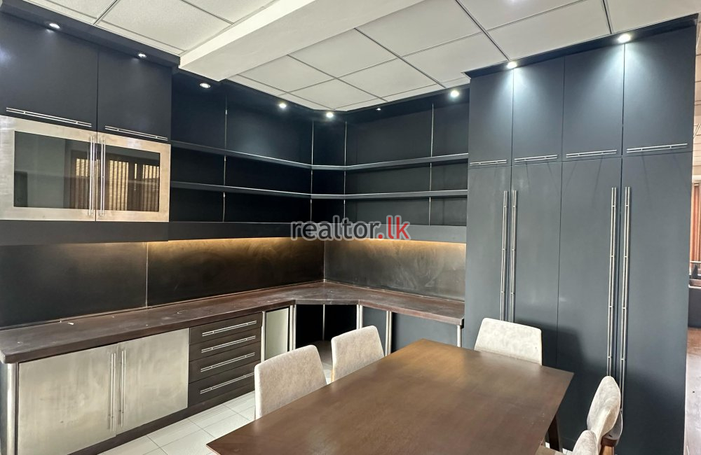2 Bedroom Apartment For Sale In Colombo 07