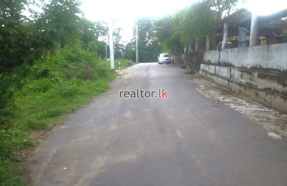 6P Residential Bare Land For Sale In Pelawatta