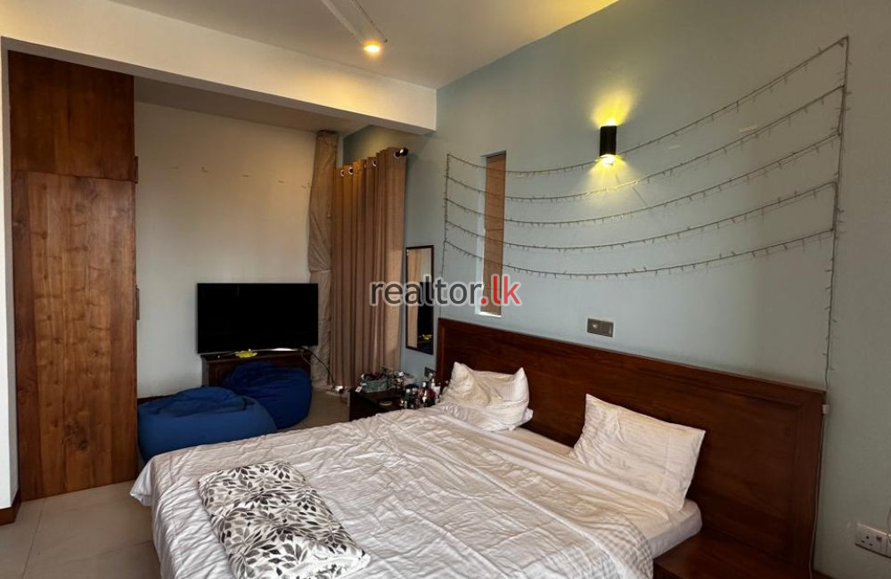 Four Bed At Melbourne Tower Bambalapitiya