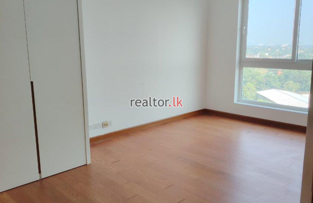 Three Bed For Sale In Fairway Elements Apartments