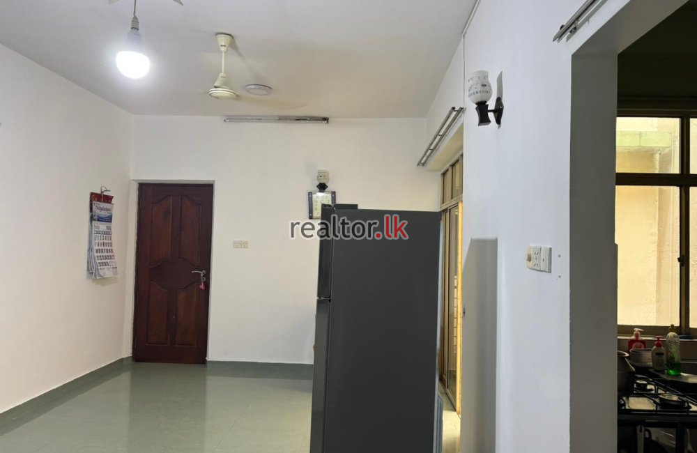 Three Bed For Sale At 37th Lane Colombo 06