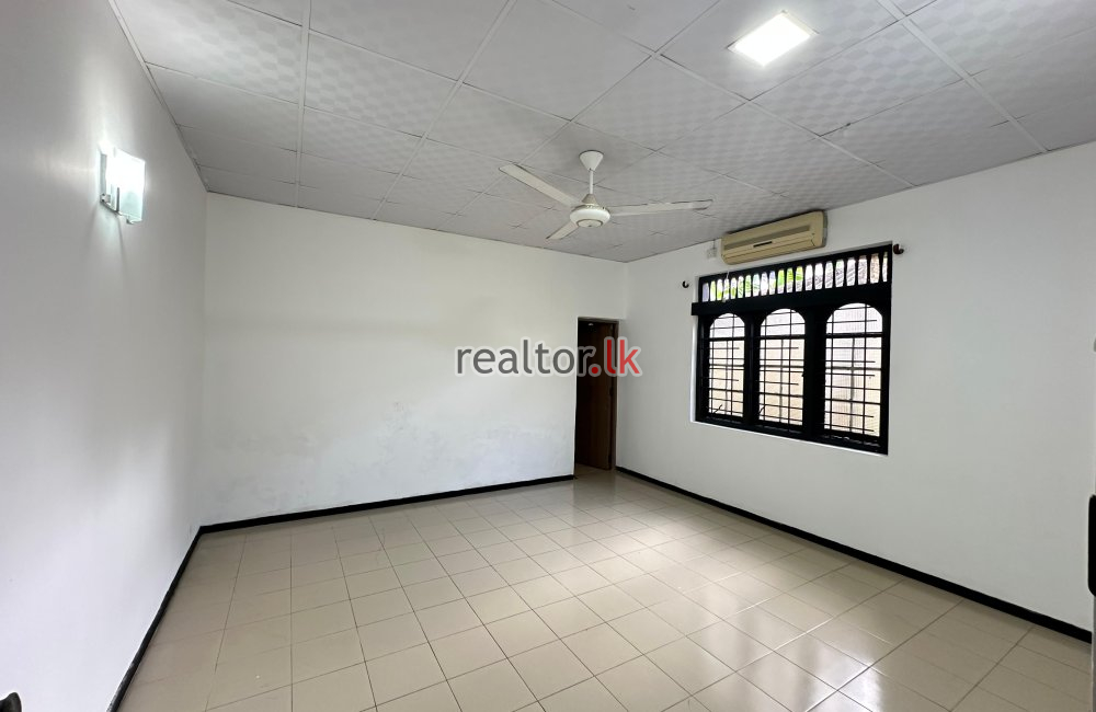 House For Sale In Charlemont Rd Colombo 06