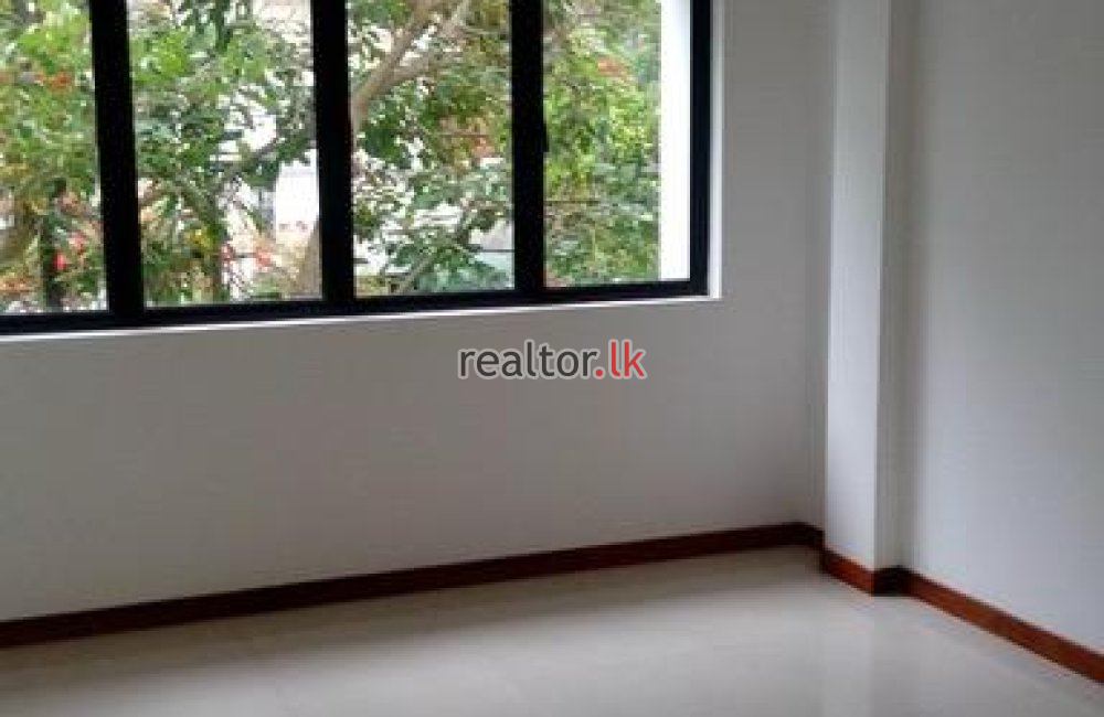 Three Bed For Sale At Rodney Pl Borella