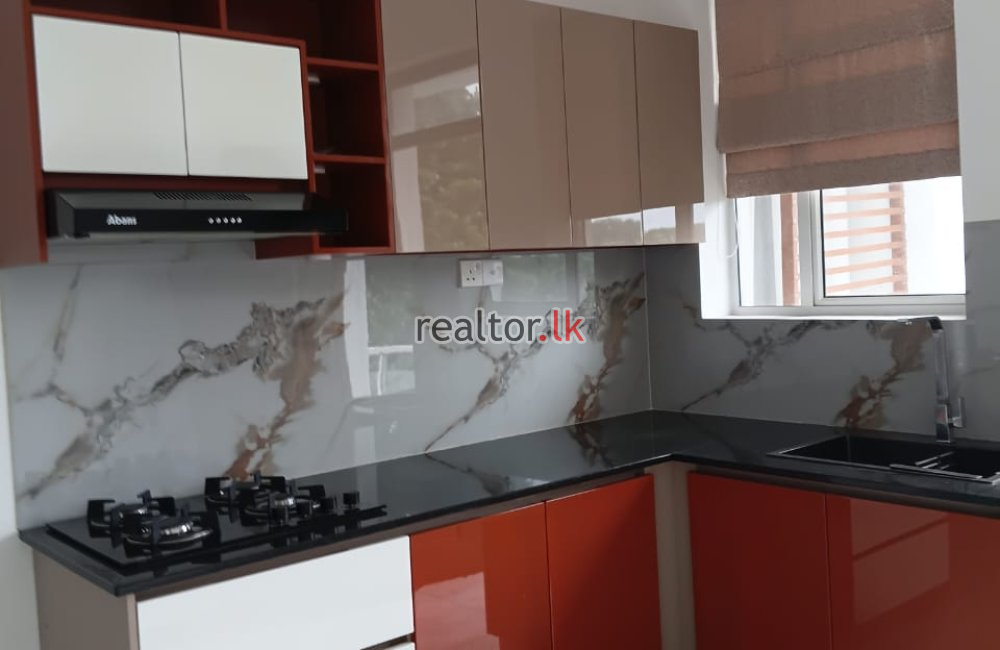 Three Bed In Rainbow Residencies Maharagama