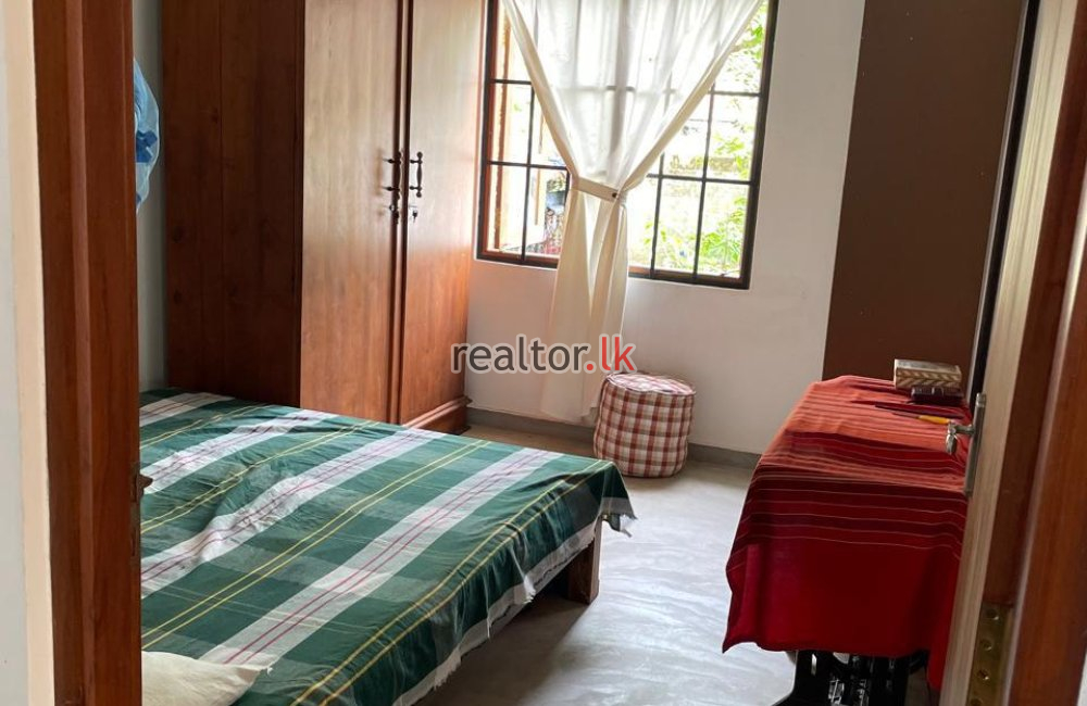 House For Sale At Akkarapanaha Negombo