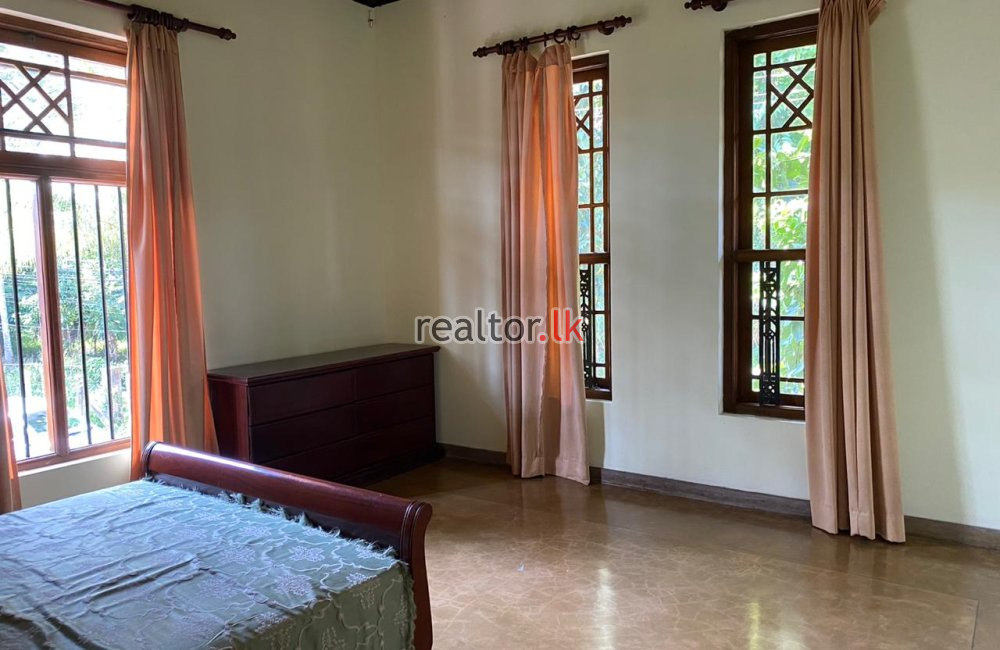 House For Rent At Samagi Mw Thalwatugoda