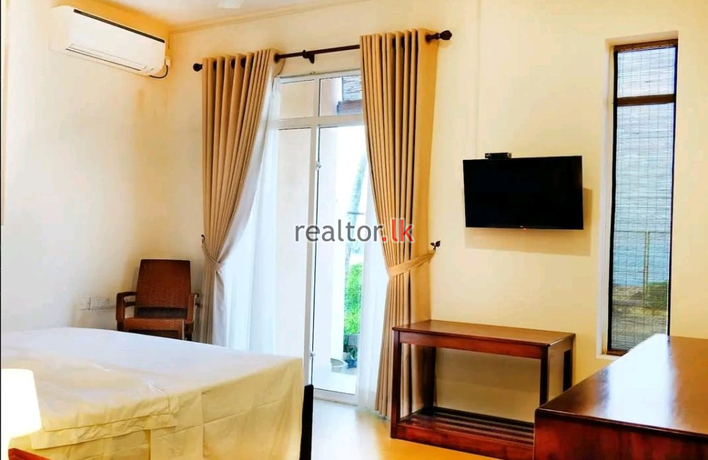 Beachfront Villa For Sale At Hikkaduwa