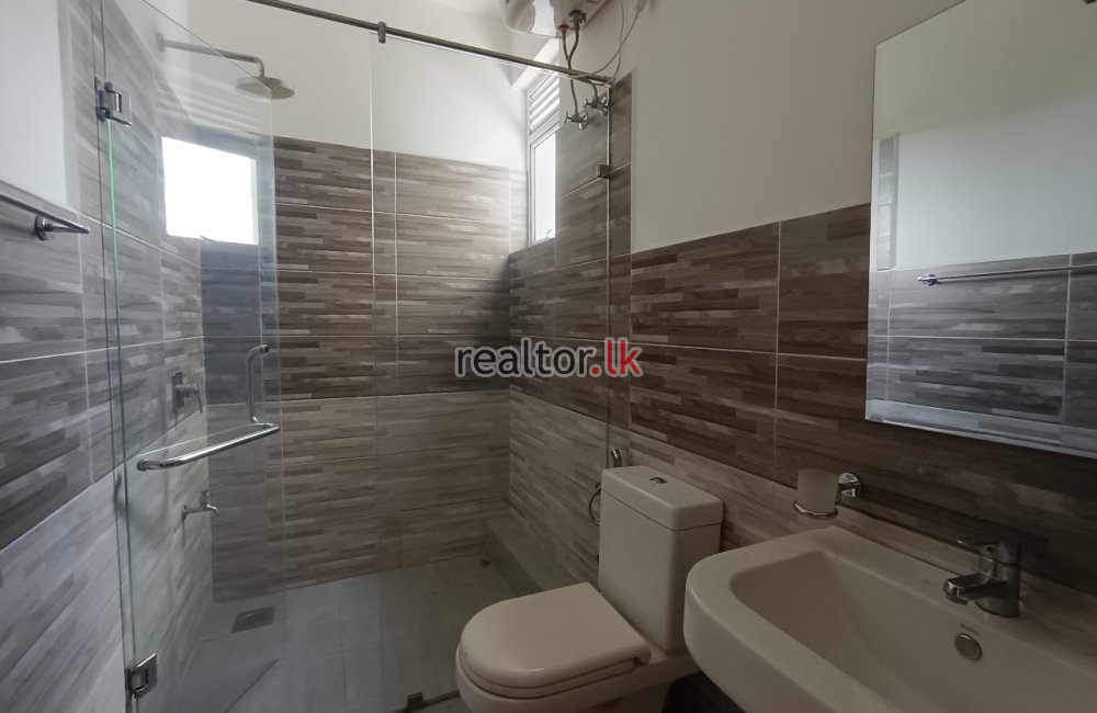 Thalawathugoda Hokandara Penthouse For Sale